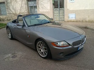 BMW Z4 2004