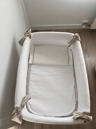 Cuna de caña de bambú