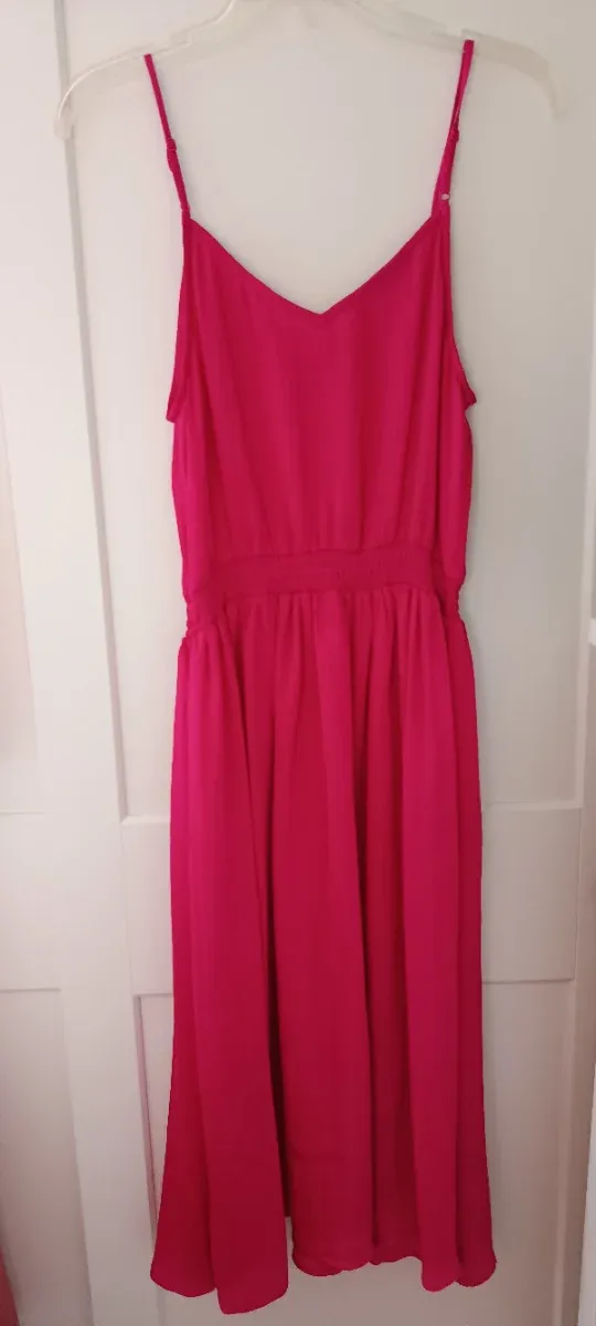 Vestido rosa con botones