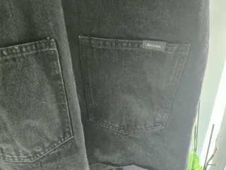 Peto vaquero Bershka negro