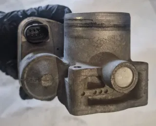 Cuerpo Mariposa Seat Leon