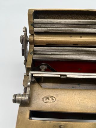 Liadora de tabaco francesa antigua