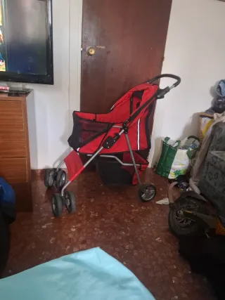 Carrito para perro casi nuevo.