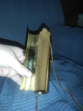 Bolso de fiesta cofre vintage negro y dorado