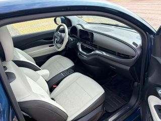 Fiat 500e La Prima 320KM 118CV