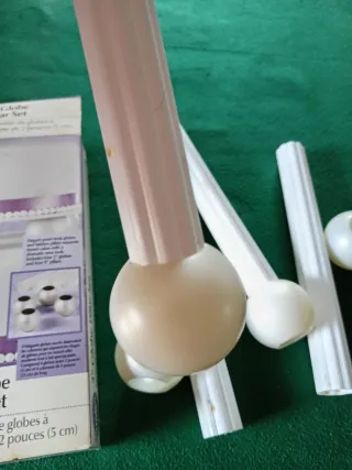 Wilton Set Colonne per Torte 2 Globe