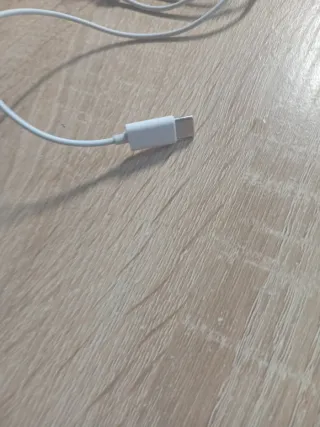 Auriculares Apple USB-C Blancos