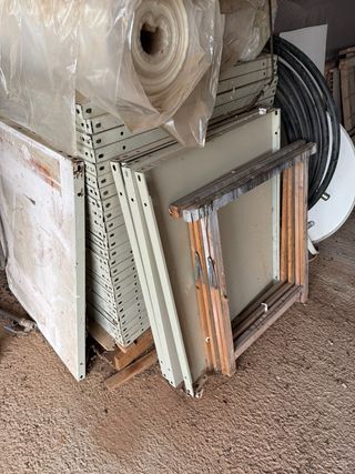 Estantería metálica modular Solo las estanterias