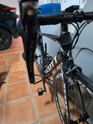 Bicicleta de carretera Scott