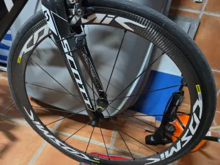 Bicicleta de carretera Scott