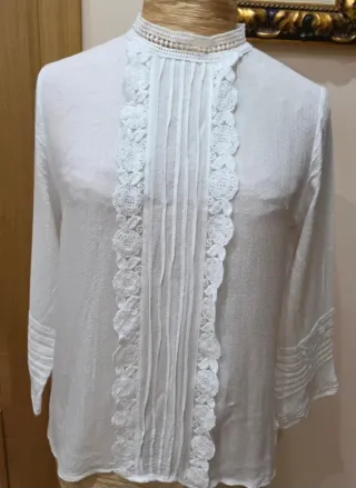 Lote 3 prendas: pantalón y blusa