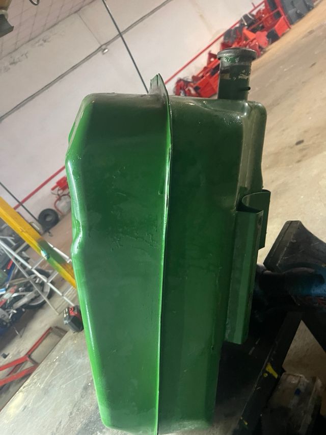 Depósito combustible john deere