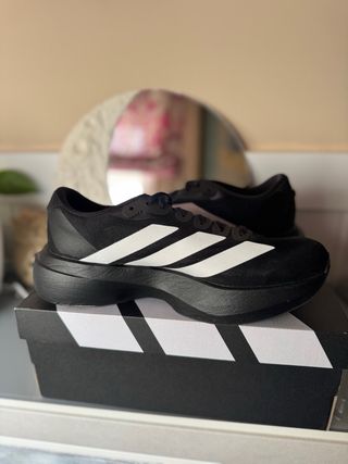 Zapatillas Adidas Adizero Evo SL negras y blancas