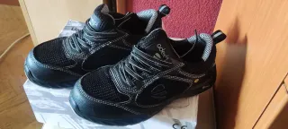 Zapatos de seguridad Adeepi negros premium nuevos