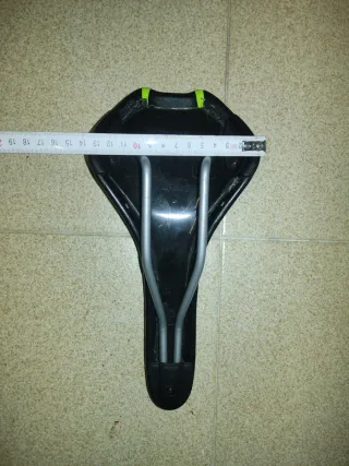 Asiento de Bicicleta Negro y Verde