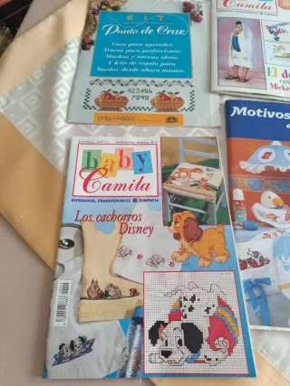 6 Revistas punto cruz e hilos sueltos