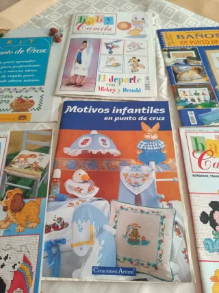 6 Revistas punto cruz e hilos sueltos