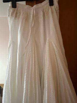 Enagua vuelo blanca
