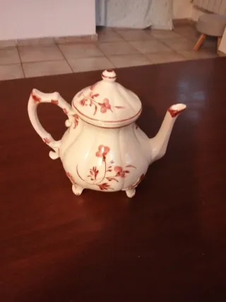 Teiera in ceramica decorata vintage