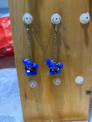 Orecchini artigianali blu fatti a mano