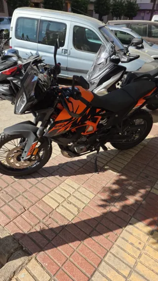KTM 390 Adventure Naranja/Negra