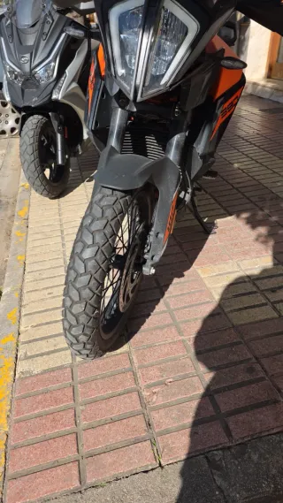 KTM 390 Adventure Naranja/Negra
