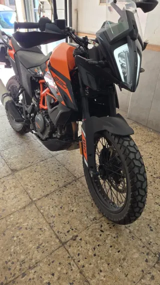 KTM 390 Adventure Naranja/Negra