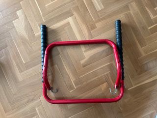 Soporte para bicicleta rojo