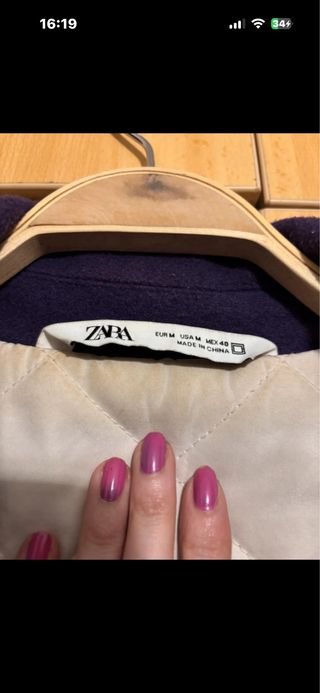 Chaqueta Zara Talla M Morado y Blanco
