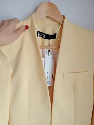 Chaqueta Zara Amarilla Talla XS