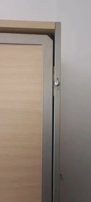 Cama abatible con escritorio