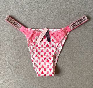 Conjunto Victoria's Secret Corazones