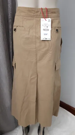 Zara SRPLS Falda Midi Nueva con Etiqueta