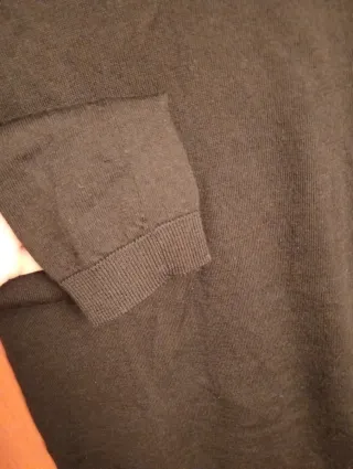 Burberry London Lana Merino V-Neck S