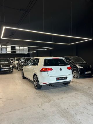 Volkswagen Golf 2014