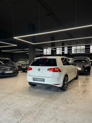 Volkswagen Golf 2014