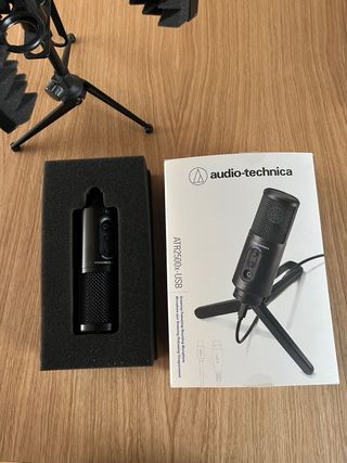 Kit Micrófono Audio-Technica + Audibax pantalla