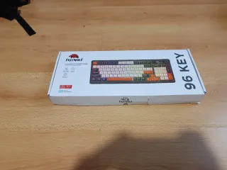 Teclado FreeWolf RGB Membrana