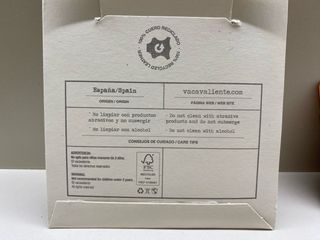 Tarjetero piel mostaza. Vacavaliente.