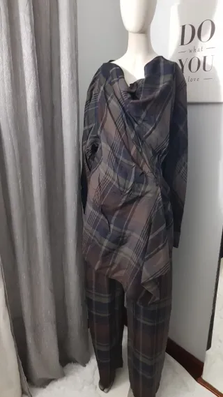 Conjunto Zara Blusa y Pantalón Estampado