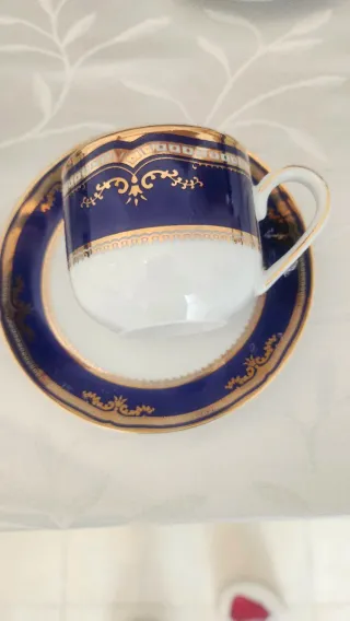 Juego de porcelana fina azul y oro