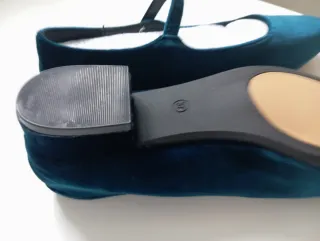 Zapatos de fiesta azul verdoso