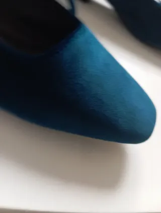 Zapatos de fiesta azul verdoso