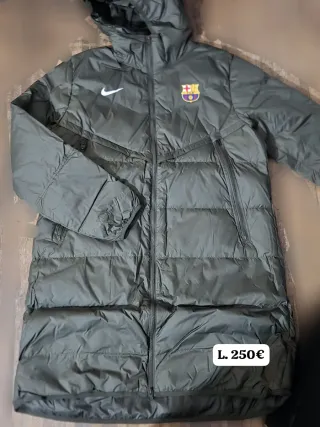 Guantes Nike, chaqueta,pantalonetas fc barcelona