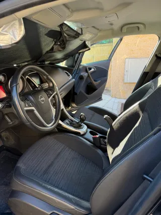 Opel Astra 2015