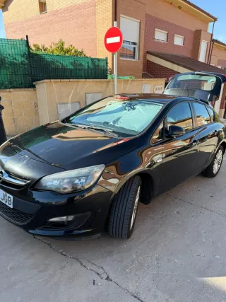 Opel Astra 2015