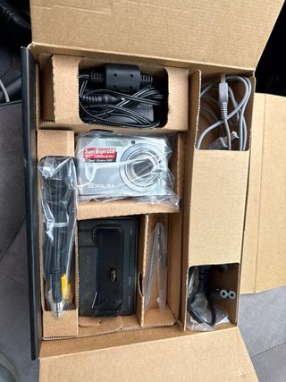 Cámara Casio EXILIM EX-Z600