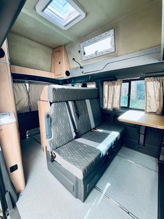 Ford Transit Nugget 2005