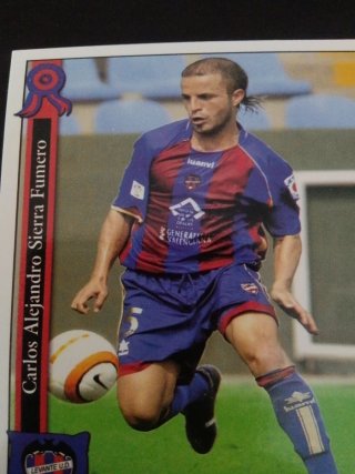 Chollo lote 22 cartas fútbol Levante UD + otras