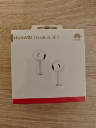 Huawei Watch Fit 4 Pro + FreeBuds SE 2 + correa